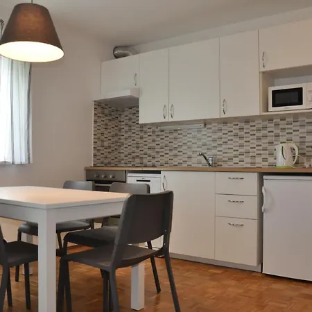 Tatil Evi Apartma Julija Hiska 59