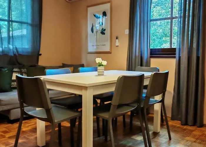 Apartma Julija Hiska 59 Vikendica *